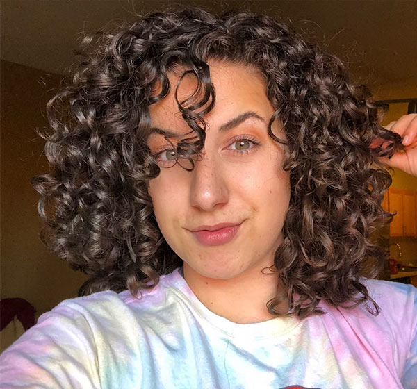 Medium Curly Hairstyles 2020